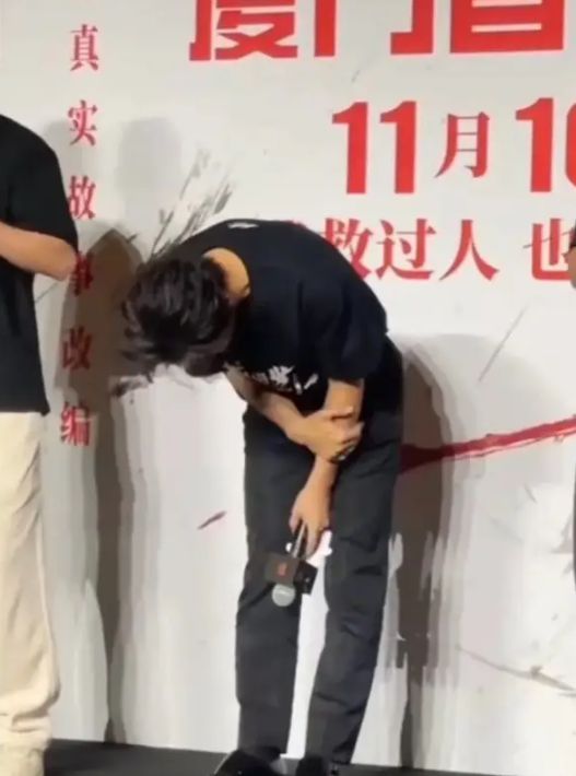 珂名下 3 家公司注销5 家尚在续存AG真人旗舰厅黄晓明商业版图受波及叶(图6)