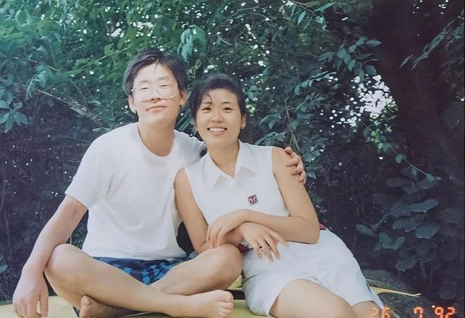 金建希后才发现自然脸和整容脸差距很明显AG真人国际看到59岁金惠景和53岁(图14) 金建希后才发现自然脸和整容脸差距很明显AG真人国际看到59岁金惠景和53岁(图14)